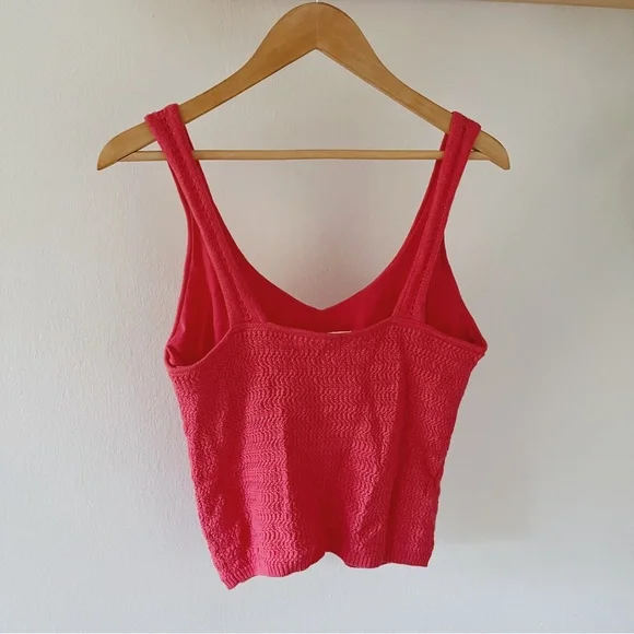 Abercrombie Crochet Tank - Picture 3 of 3
